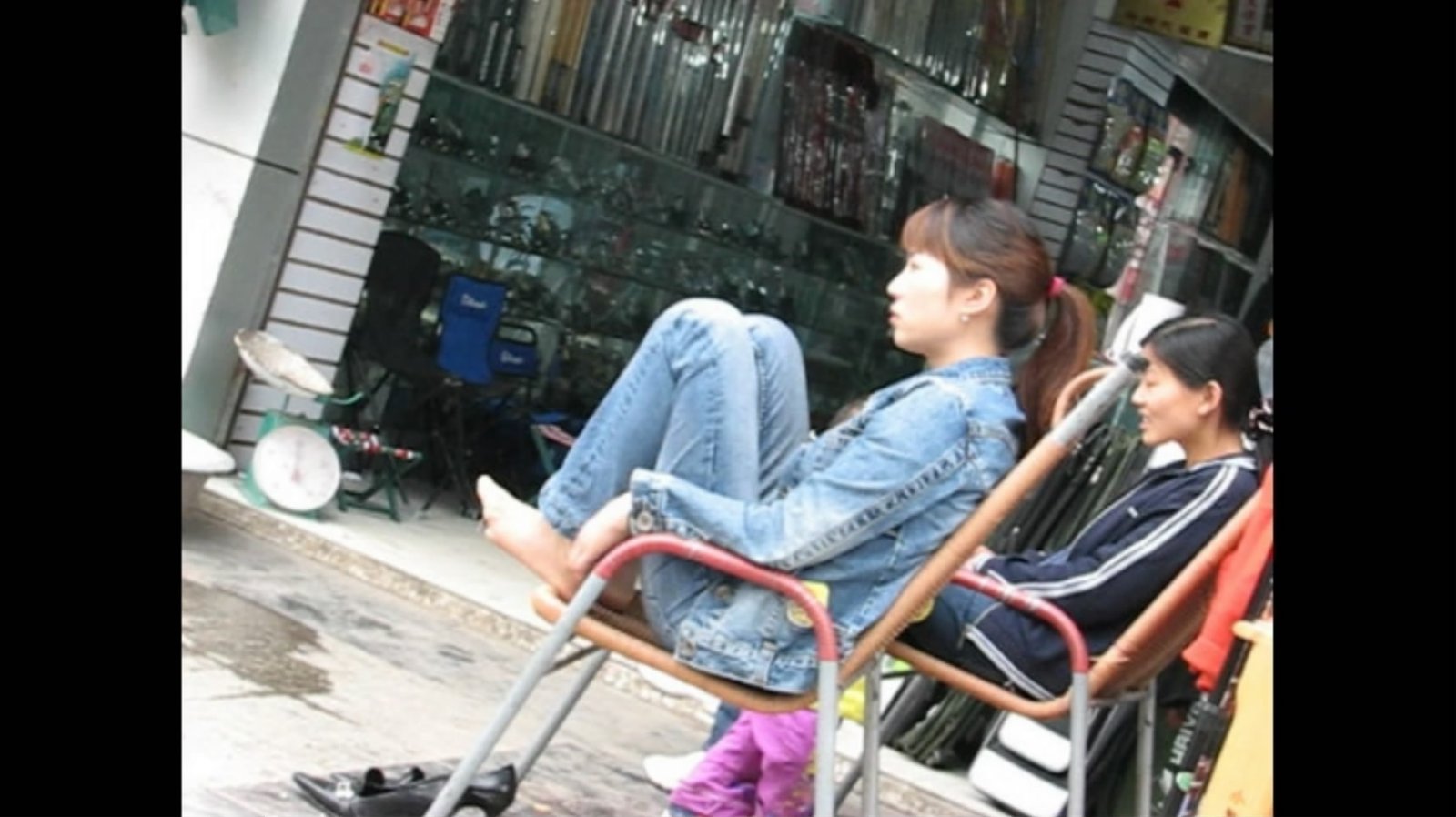 streetsnapdangl[00 03 40][20181126 234439 3]